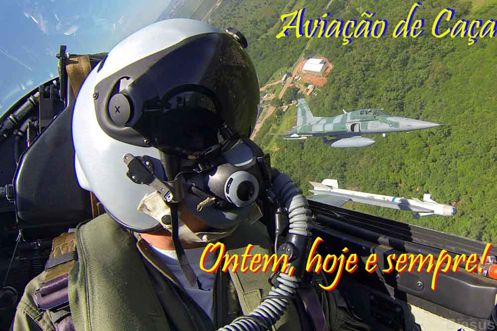 Bolsonaro vai ao Rio para cerimônia do dia da aviação de caça