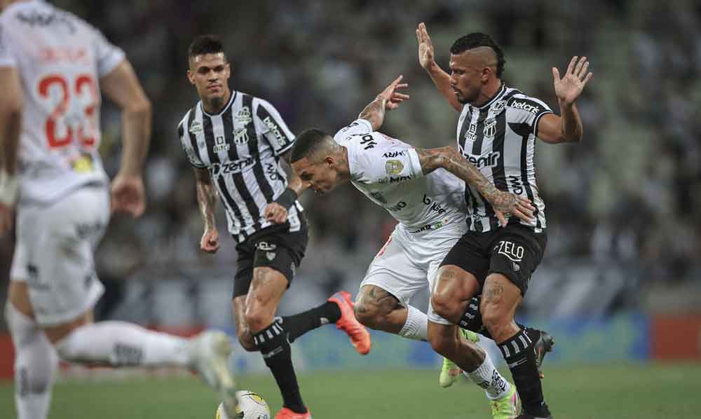 Atlético-MG fica no 0 a 0 com o Ceará no Castelão