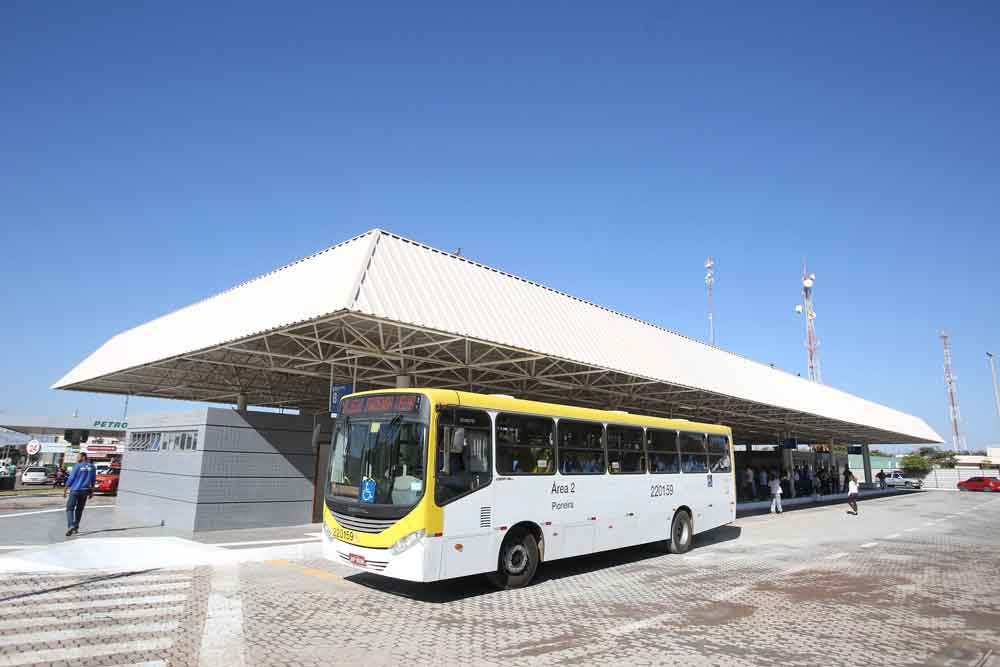 Linhas de ônibus terão novos percursos e ampliação de horários