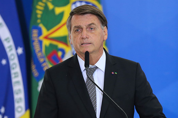 Bolsonaro se reúne com Zema por apoio na corrida ao Planalto