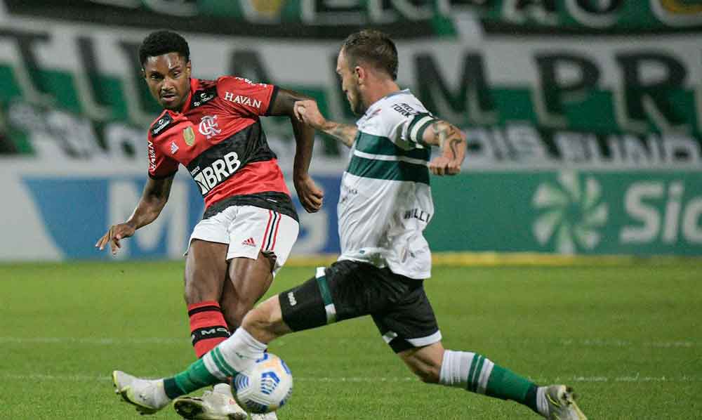Flamengo x Coritiba: veja onde assistir, escalações, desfalques e arbitragem
