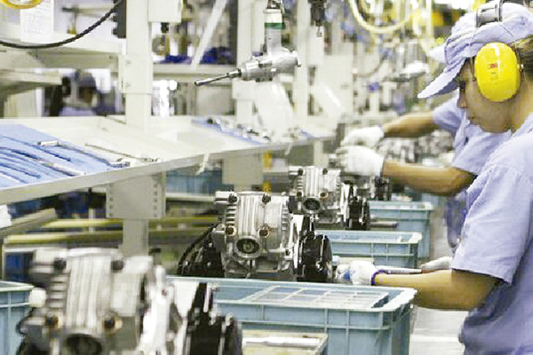 FGV: confiança da Indústria cai 3,6 pontos em novembro