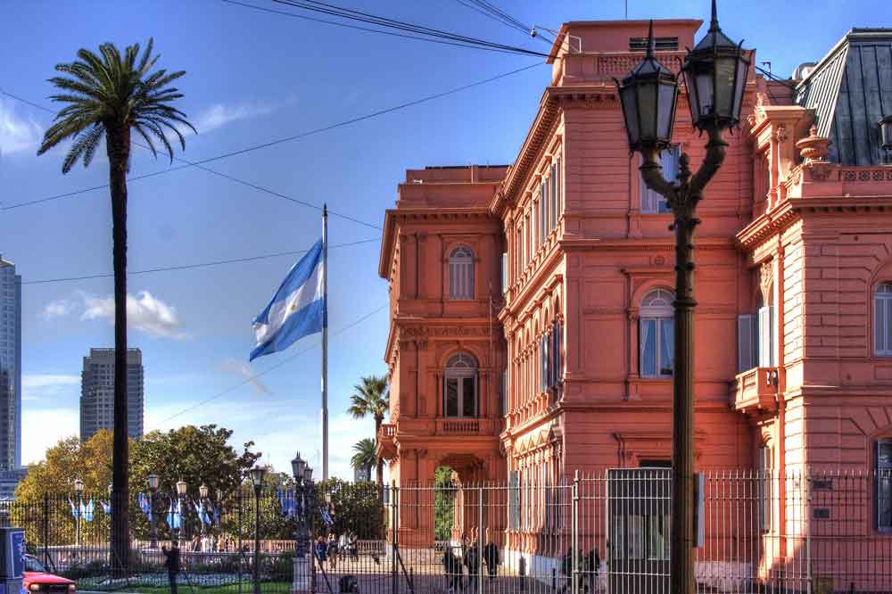 Ministério Público da Argentina se prepara para pedir a prisão da vice-presidente Cristina Kirchner