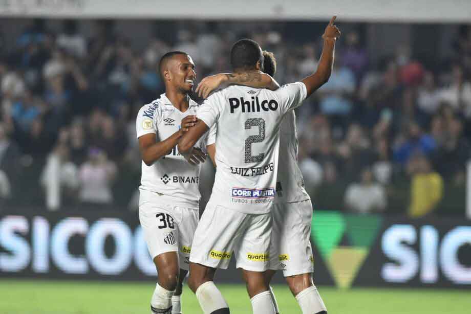 Em duelo de reviravoltas, Santos e Fluminense empatam na Vila Belmiro
