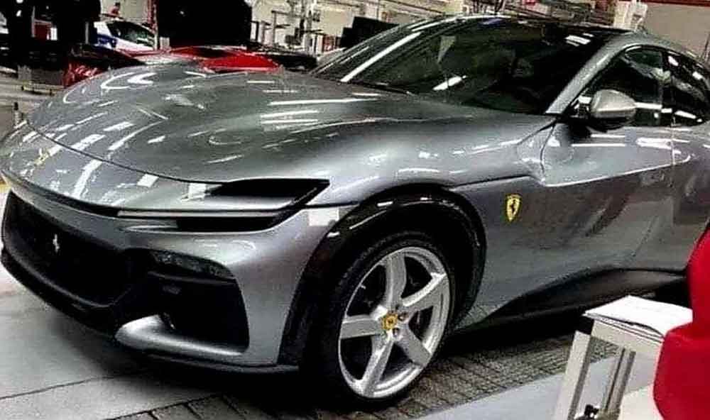 Ferrari revela Purosangue: SUV tem motor V12 de 725cv