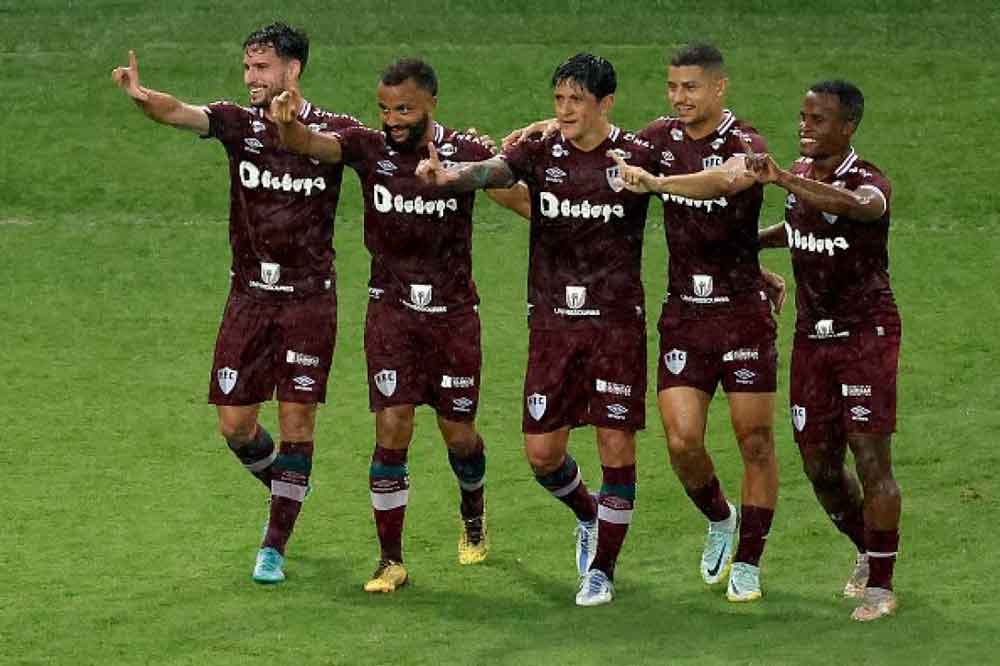 Com mais um de Cano, Fluminense goleia o Juventude no Maracanã