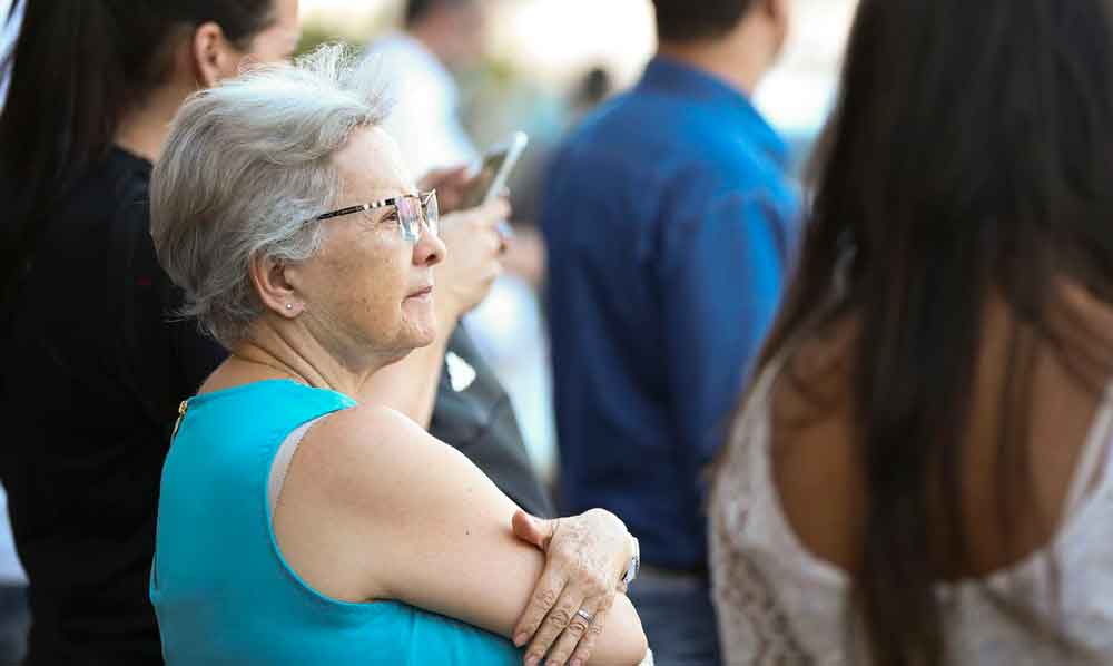 Se você tem mais de 65 anos, conheça seus direitos e benefícios