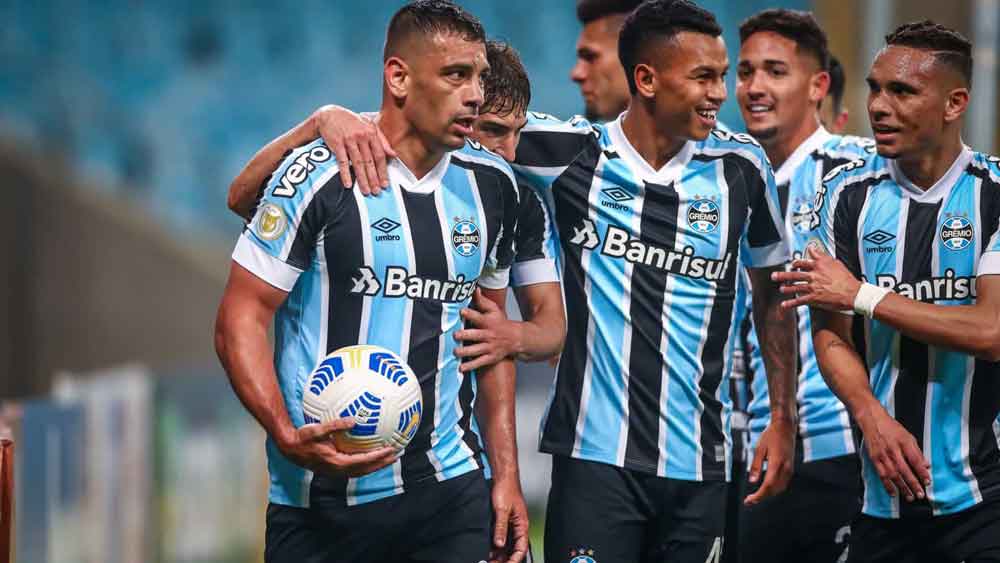 Grêmio garante retorno à Série A do Brasileiro