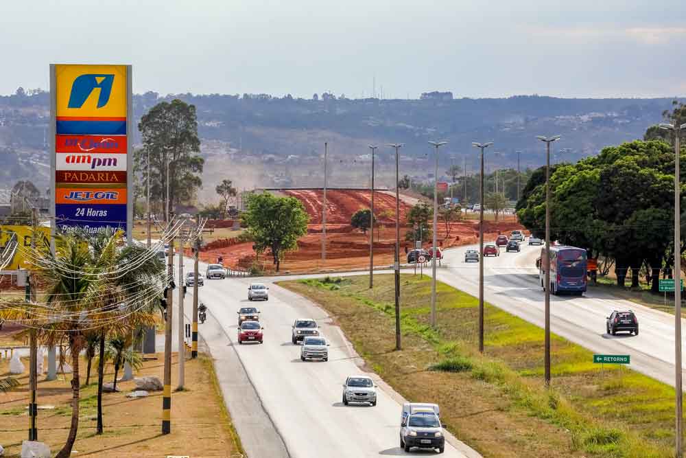 Trânsito de veículos liberado no Viaduto de Sobradinho sentido Plano Piloto