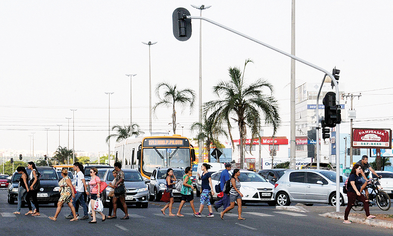 Brasil confirma 6,9 mil casos da doença em 24 horas