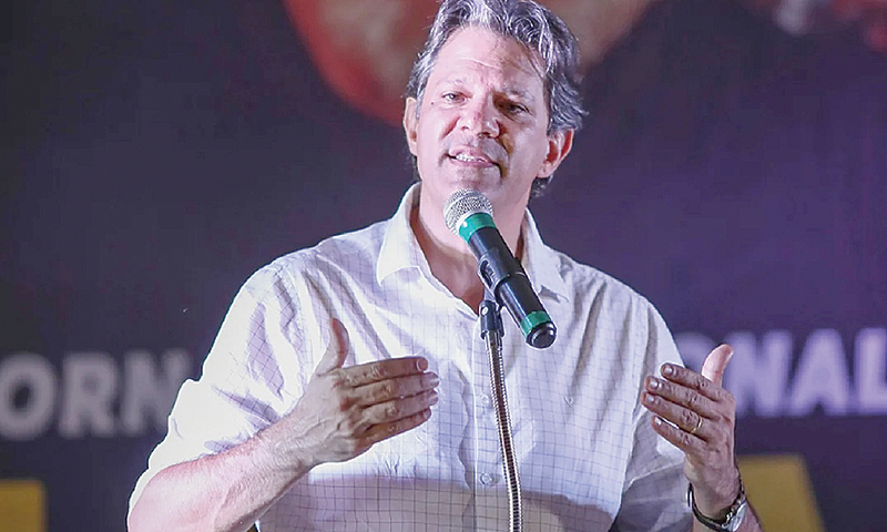 Haddad vai se reunir com economistas do grupo de trabalho nesta semana