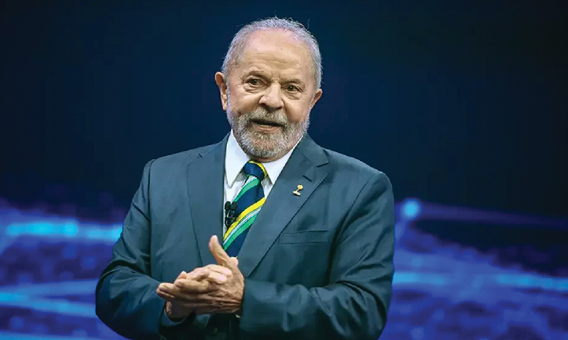 Lula embarca em SP para viagem ao Egito onde vai participar do evento da COP27