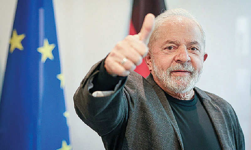 Lula adia viagem a Brasília e PEC segue indefinida