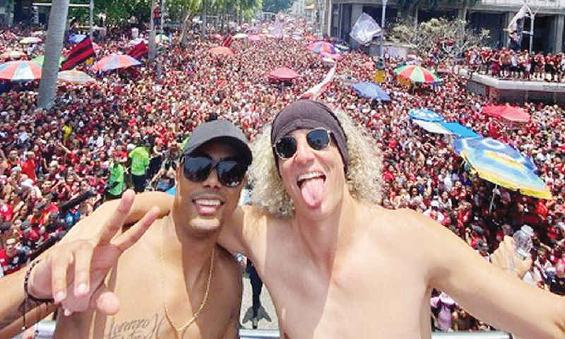 Torcedores do Flamengo comemoram os títulos