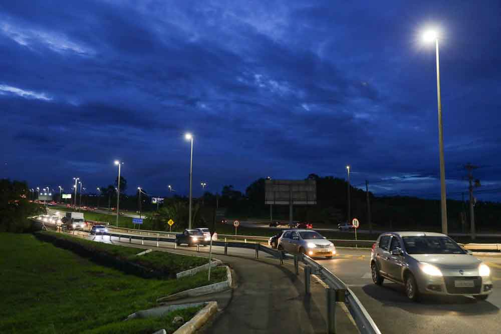 Nova iluminação aumenta segurança e conforto em Vicente Pires