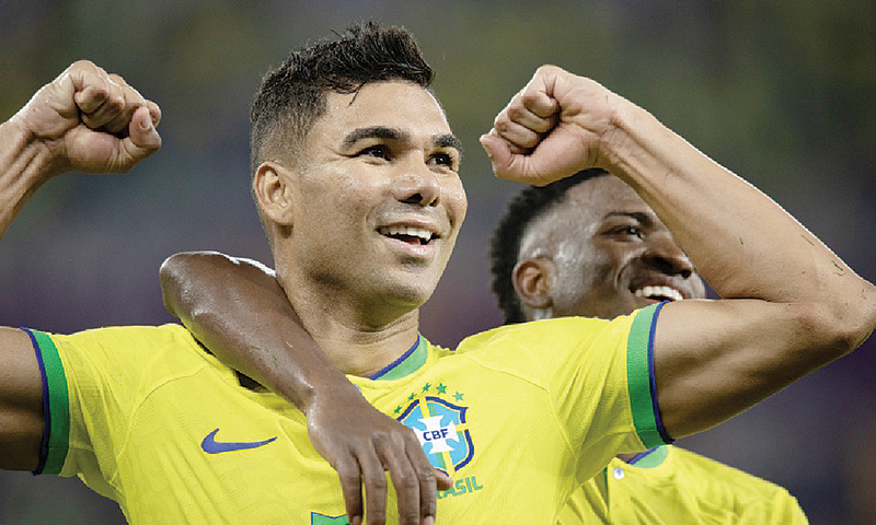 Brasil passa pela Suíça rumo às oitavas de final