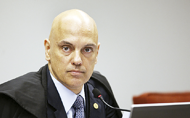 Moraes mantém prisão de 354 investigados por atos de vandalismo