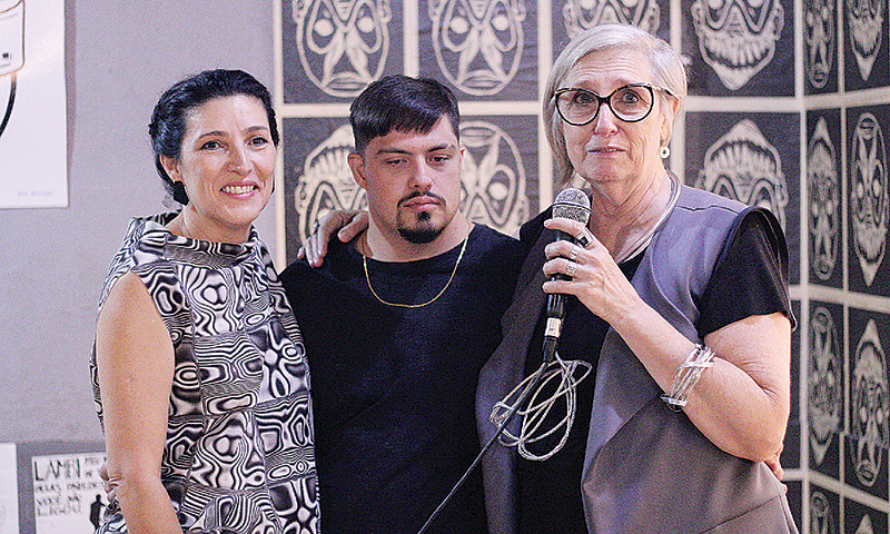 Guará apresenta Exposição “Re-Fashion: SobreVivência TransFormadora”