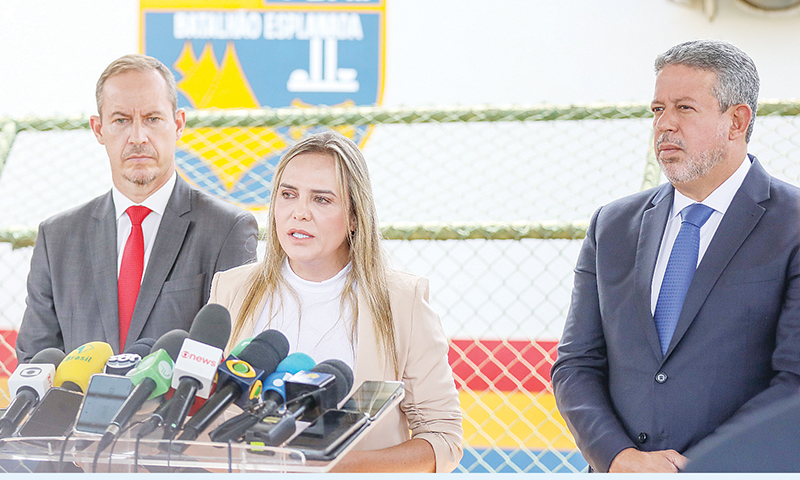 Celina Leão anuncia reforma total no Batalhão da Esplanada