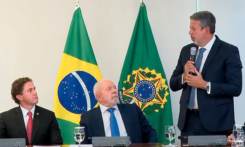 Lula diz que ‘pessoas alopradas’ não entenderam que eleição acabou