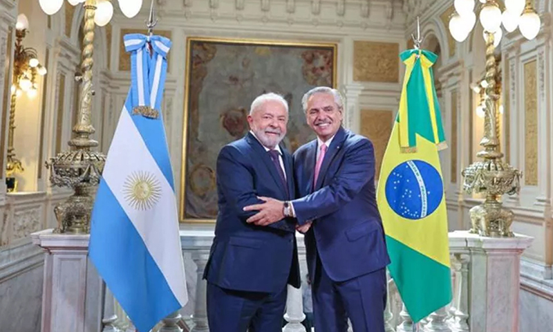 Lula se encontra com o presidente da Argentina, Alberto Fernández