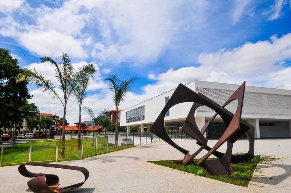 Feira colaborativa com programação cultura infantil movimenta o Museu de Arte de Brasília