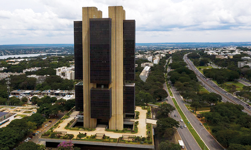 Brasileiros ainda não sacaram R$ 7,08 bilhões de valores a receber