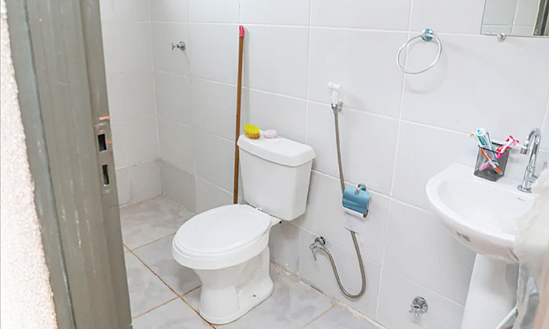 Projeto constrói banheiros para famílias da Estrutural