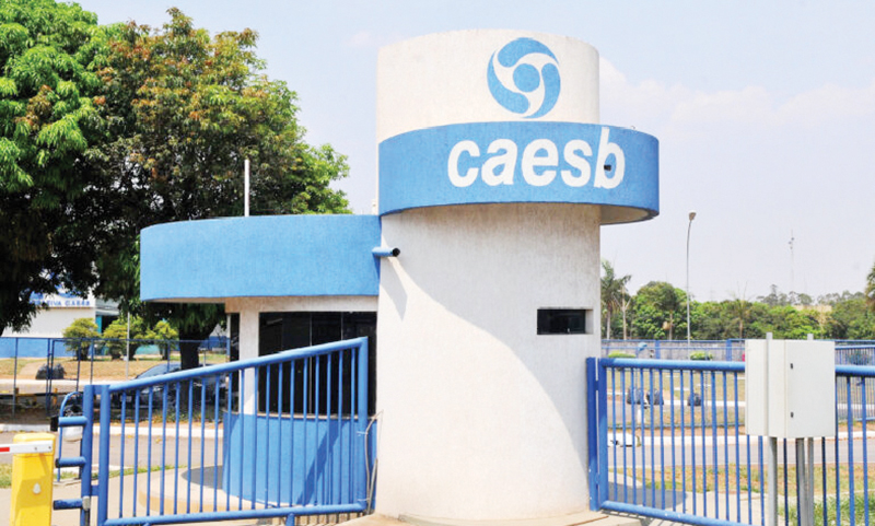 Declaração de quitação anual de débitos é entregue pela Caesb