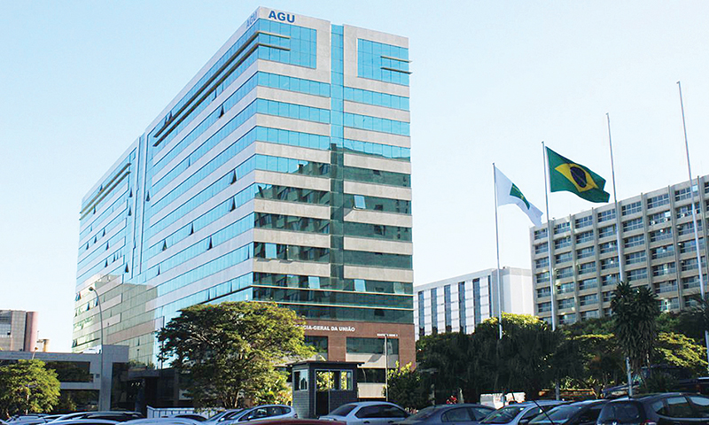 AGU cobra R$ 100 milhões de financiadores de ataques de 8 de janeiro
