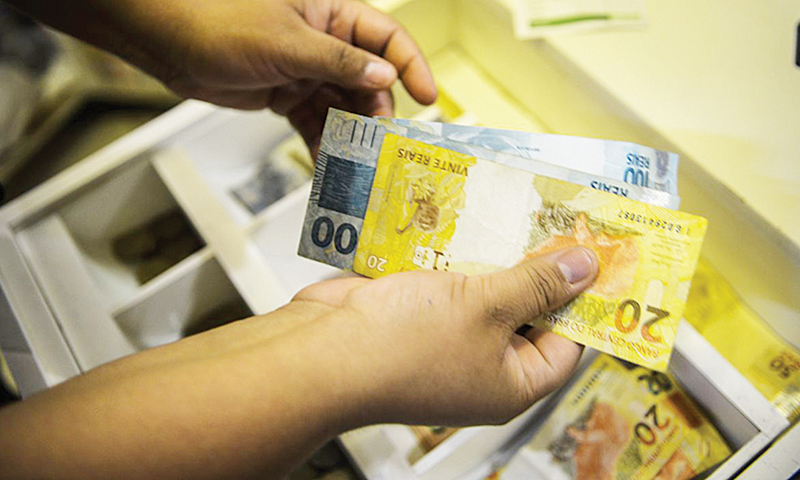 Inflação oficial desacelerou em março, registrando alta de 0,16%, diz IBGE