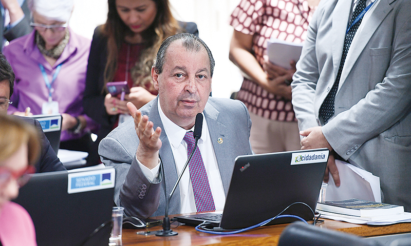 Arcabouço fiscal recebeu 31 emendas na CAE do Senado