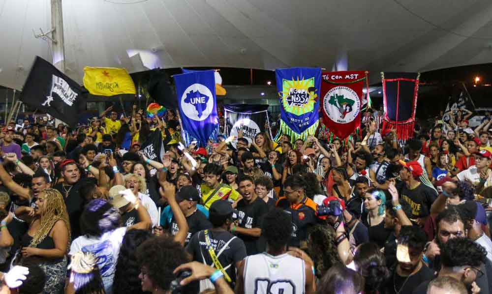 Congresso da UNE deve reunir cerca de 10 mil estudantes em Brasília