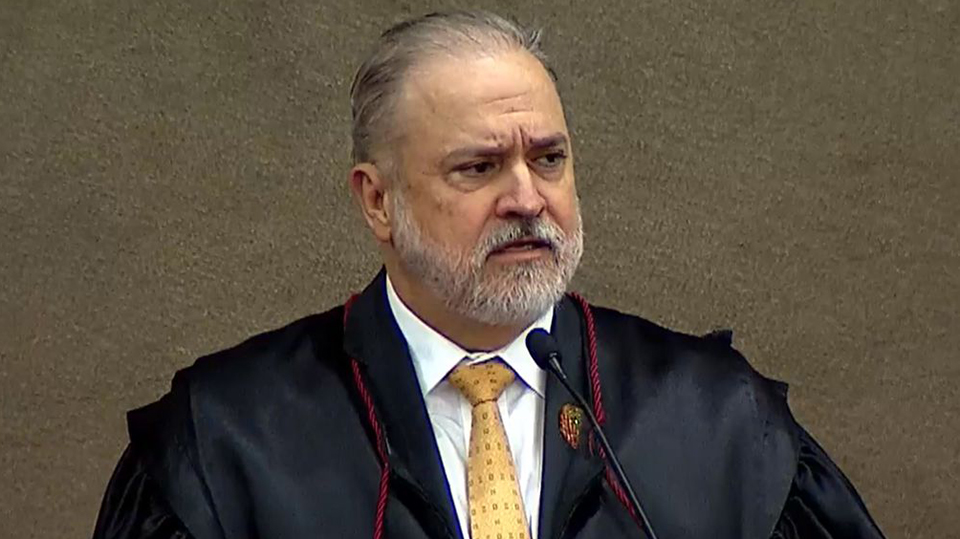 Aras faz último discurso no STF como procurador-geral da República