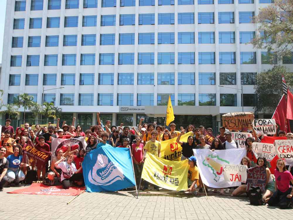 Reunião entre estudantes em greve e reitoria da USP acaba sem acordo