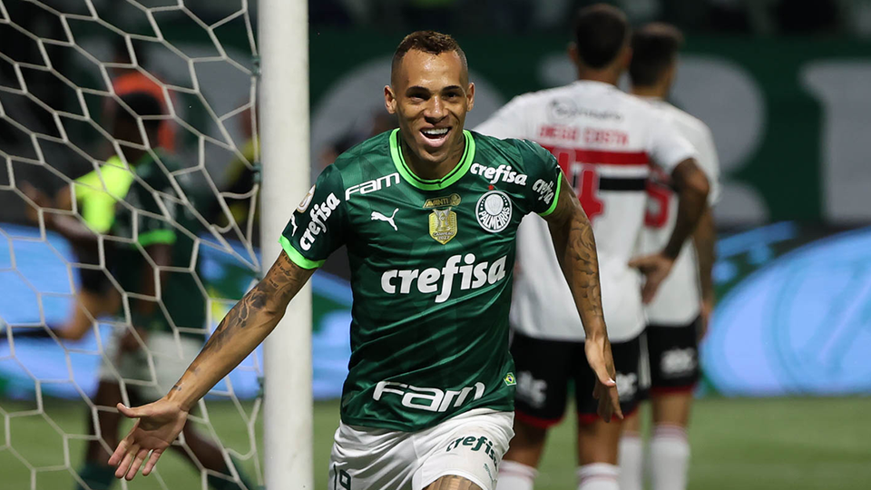 Palmeiras goleia São Paulo e Grêmio supera Flamengo