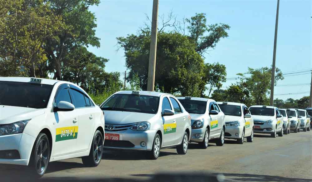 Táxis do Distrito Federal poderão rodar até completar dez anos de uso