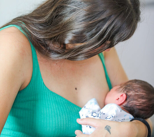 Aleitamento materno no Distrito Federal supera média nacional