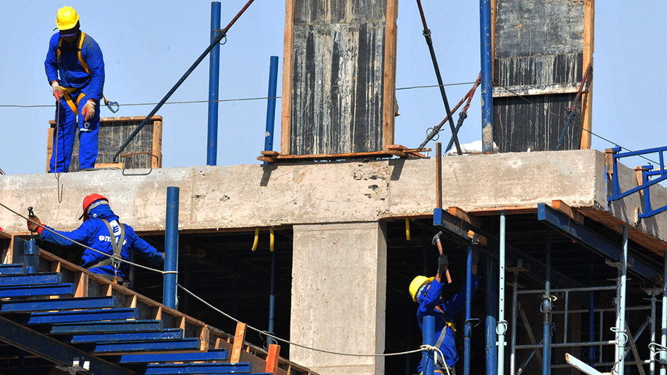Agências do trabalhador disponibiliza 50 vagas na área de construção, Ceilândia
