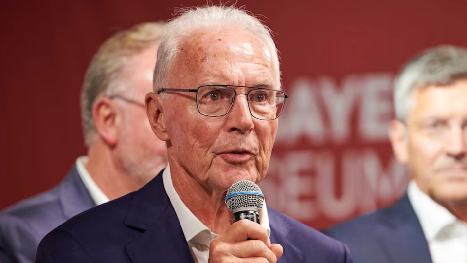 Morre Beckenbauer, ex-técnico e campeão mundial pela Alemanha
