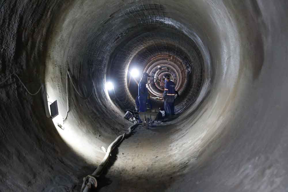 Drenar DF chega a 2 quilômetros de passagens subterrâneas concretadas