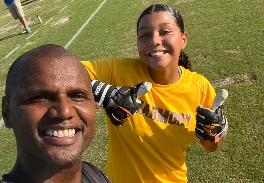 Ex-goleiro Jefferson vira treinador da própria filha em clube nos Estados Unidos