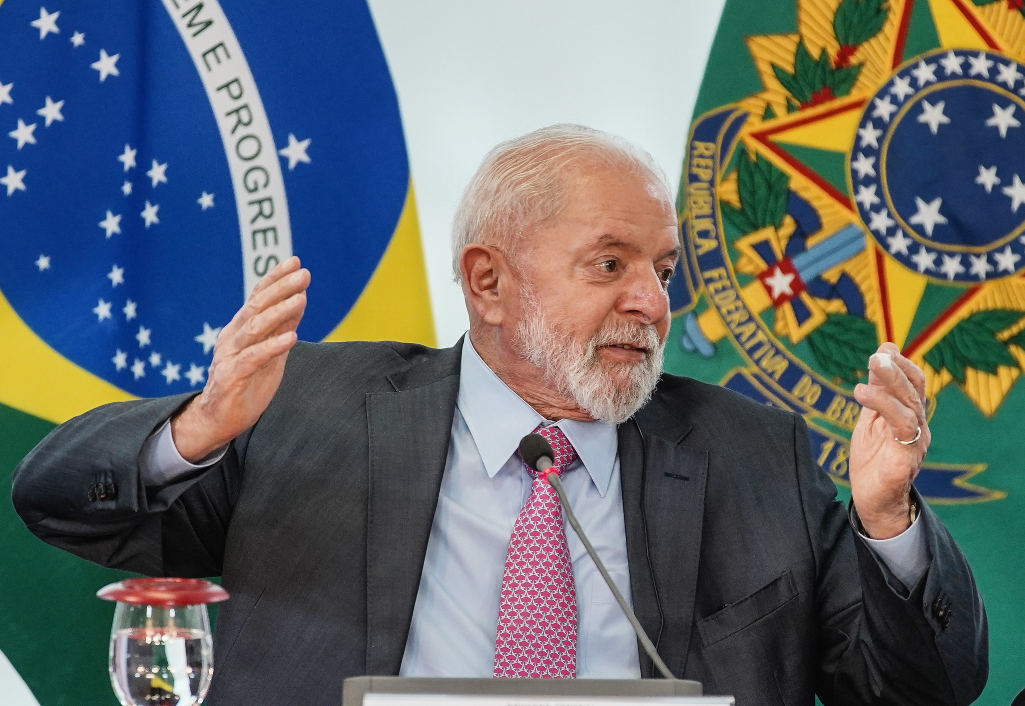 Lula tenta quebrar resistências no agro com relação mais próxima, obras do PAC e mais verbas