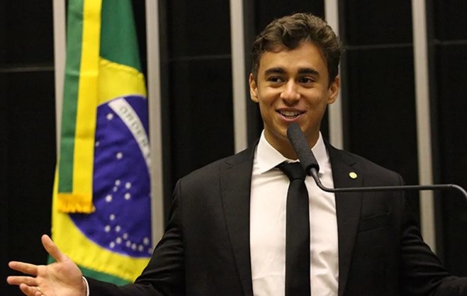 Em derrota para o governo, Nikolas Ferreira é escolhido para comandar a Comissão de Educação da Câmara
