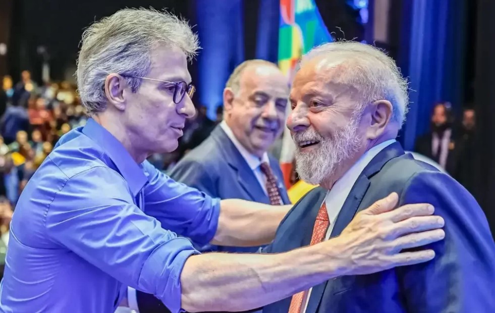 Após reunião com Lula, Zema diz que Ministério da Fazenda vai apresentar nova proposta para dívida de estados