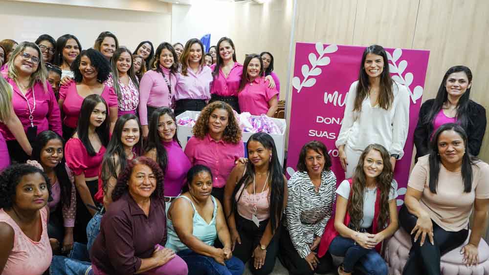 Campanha Comunidade Solidária, arrecada absorventes íntimos no Mês das Mulheres