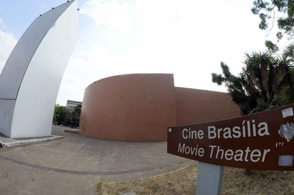 Cine Brasília reabre nesta quarta (22) com sessão especial em homenagem a JK