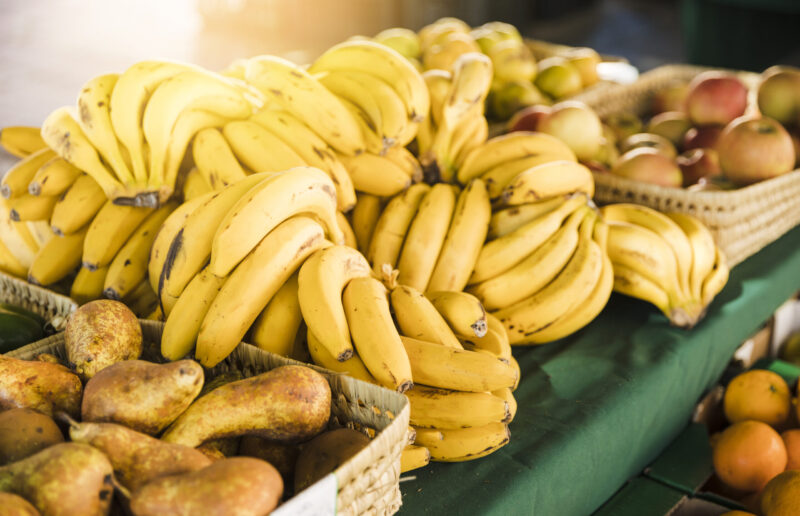 Batata, banana, laranja e melancia estão mais baratas, segundo a Conab
