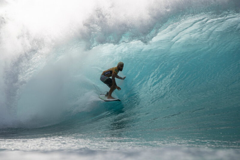 Vitória em Teahupo’o foi a primeira de Italo Ferreira desde o ouro em Tóquio