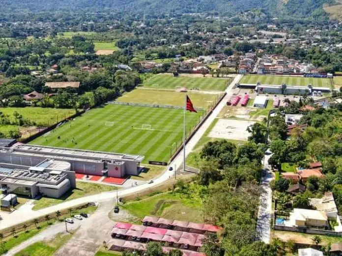 Flamengo, Palmeiras e São Paulo disponibilizam CTs para clubes gaúchos